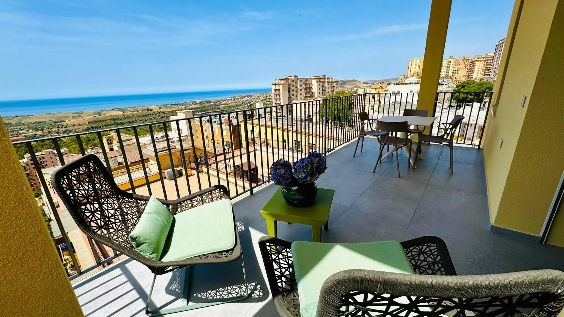 Deluxe Apartment Milia אגריג'נטו