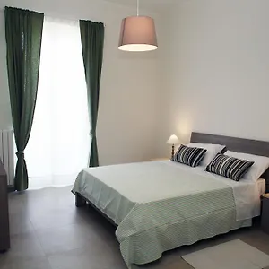Corso Cavour , Bari Italia